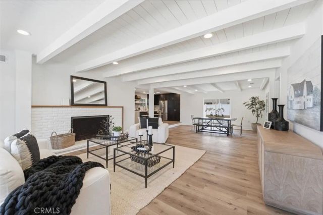 2048 Sinaloa Avenue, Altadena, CA 91001