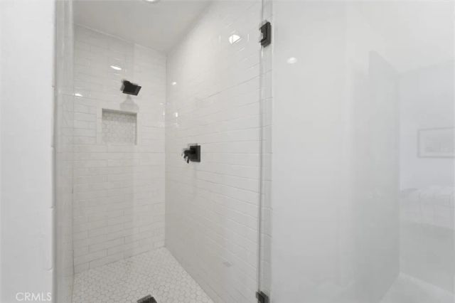 2048 Sinaloa Avenue, Altadena, CA 91001