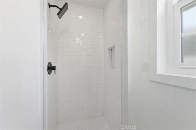 2048 Sinaloa Avenue, Altadena, CA 91001