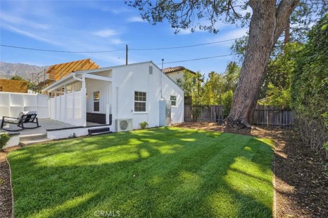 2048 Sinaloa Avenue, Altadena, CA 91001