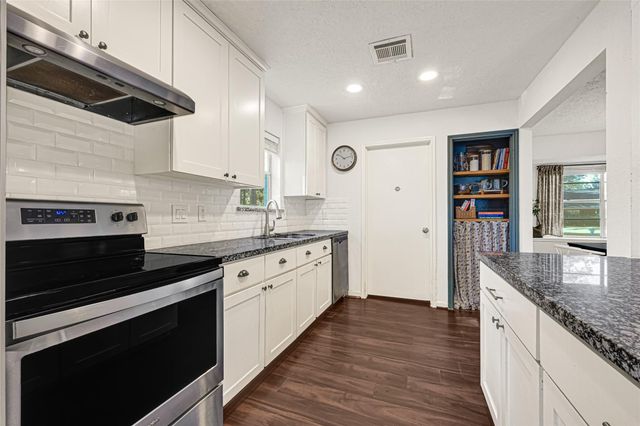 25410 Fairbrook Lane, Spring, TX 77373