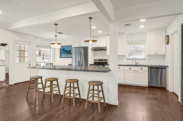 25410 Fairbrook Lane, Spring, TX 77373