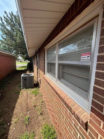 2816 58th Street, Lubbock, TX 79413