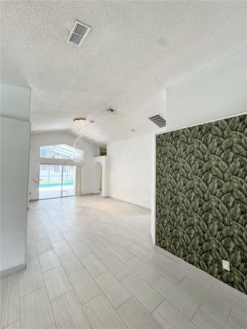 2627 ONEIDA LOOP, Kissimmee, FL 34747