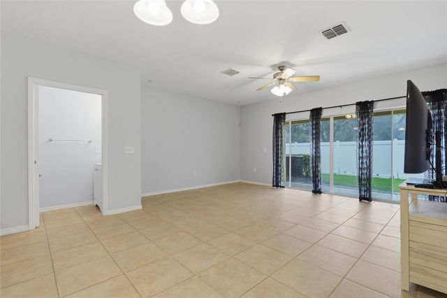 20456 NEEDLETREE DRIVE, Tampa, FL 33647