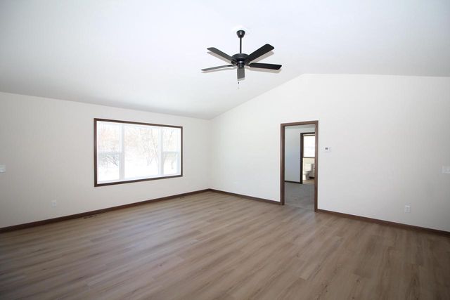 420 Parker DRIVE, Genoa City, WI 53128