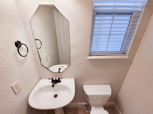 2418 Ralph Street A, Houston, TX 77006