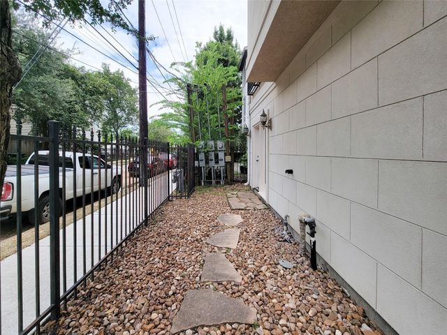 2418 Ralph Street A, Houston, TX 77006