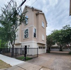 2418 Ralph Street A, Houston, TX 77006