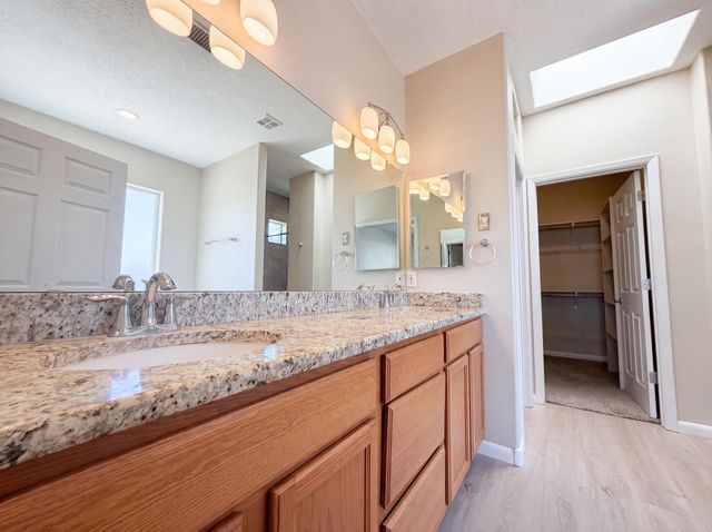 1625 35th Street SE, Rio Rancho, NM 87124