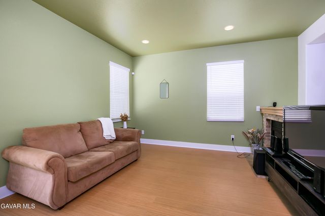 40422 Maravilla Drive, Palmdale, CA 93550