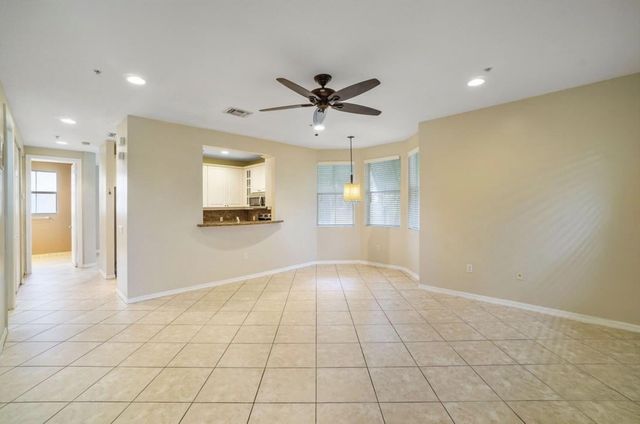 1410 PIAZZA DELLE PALLOTTOLE, Boynton Beach, FL 33426