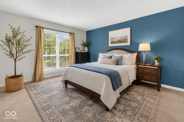 7907 Hunters Path, Indianapolis, IN 46214