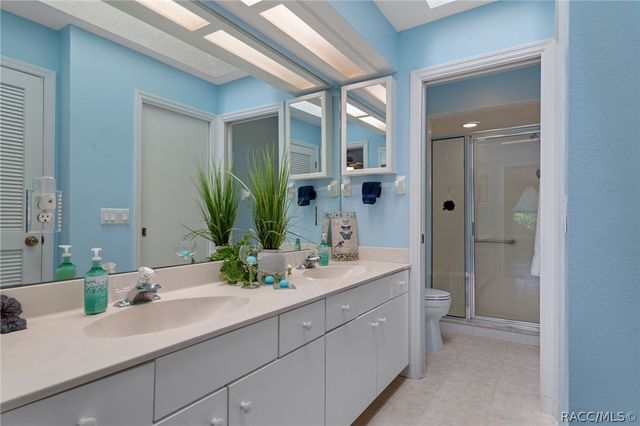 1581 N Endicott Point, Crystal River, FL 34429
