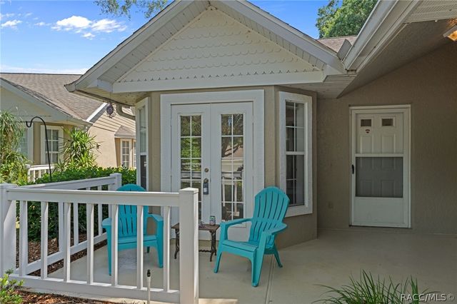 1581 N Endicott Point, Crystal River, FL 34429