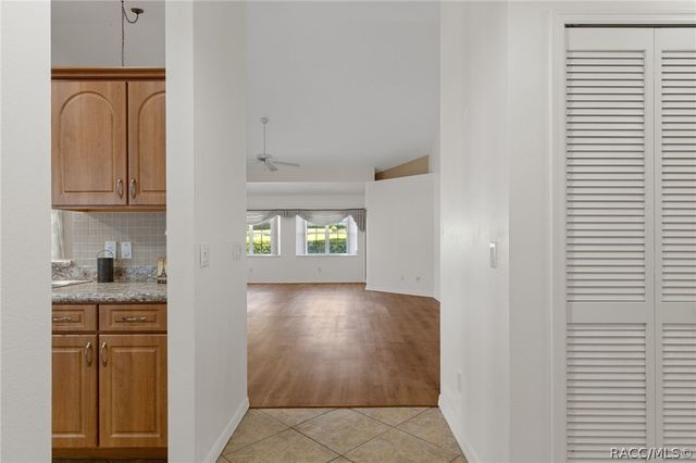1581 N Endicott Point, Crystal River, FL 34429