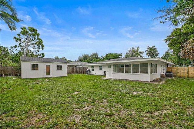 2347 TANGERINE DRIVE, Sarasota, FL 34239