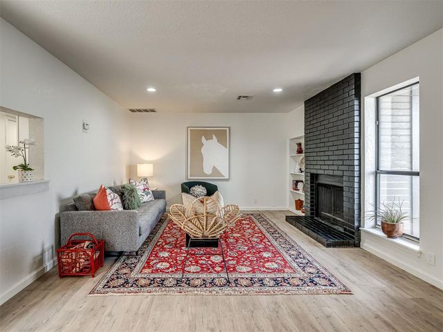 11403 Springhollow Road 201, Oklahoma City, OK 73120