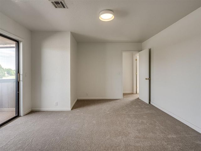11403 Springhollow Road 201, Oklahoma City, OK 73120