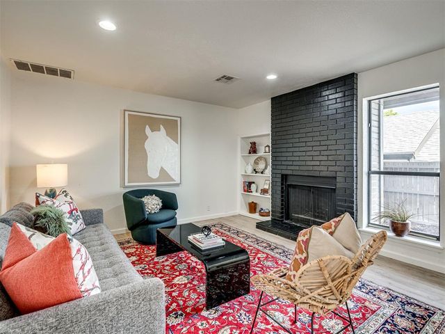 11403 Springhollow Road 201, Oklahoma City, OK 73120