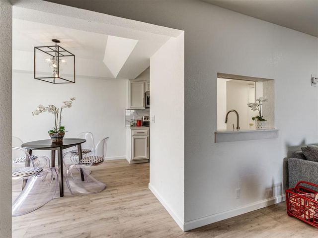 11403 Springhollow Road 201, Oklahoma City, OK 73120