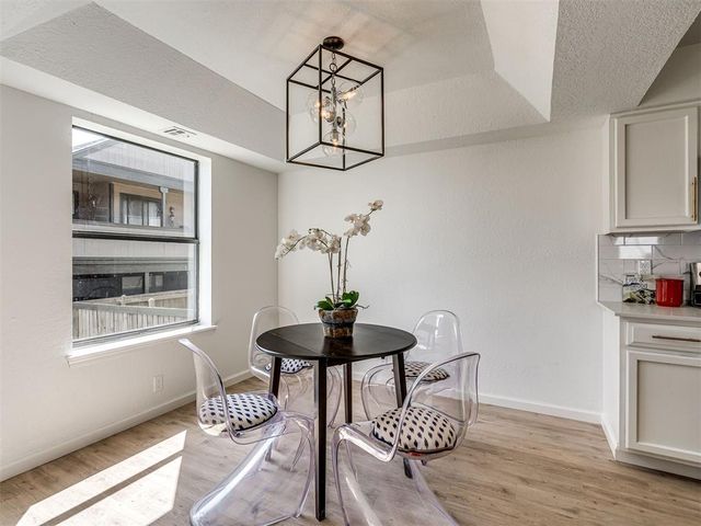 11403 Springhollow Road 201, Oklahoma City, OK 73120