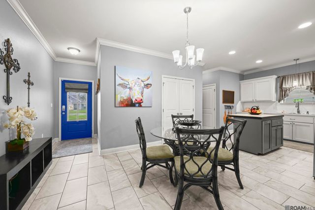 10836 Field Pointe Dr, Denham Springs, LA 70726