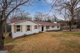 2210 Riverside Drive, Gainesville, GA 30501