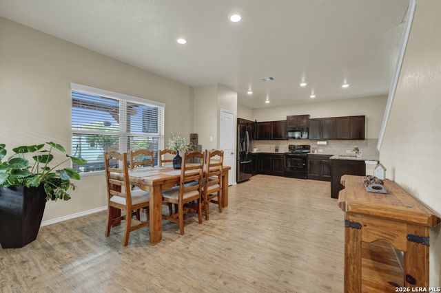 124 Field Ridge, New Braunfels, TX 78130