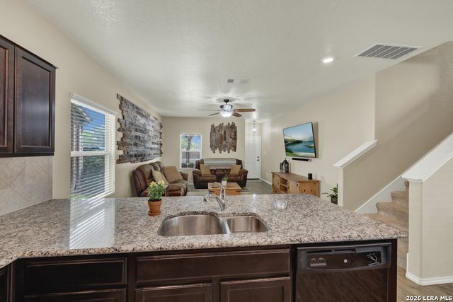 124 Field Ridge, New Braunfels, TX 78130