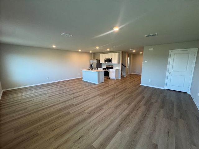 16608 Port Arthur, Justin, TX 76247