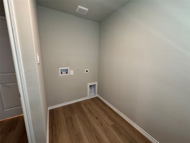 16608 Port Arthur, Justin, TX 76247
