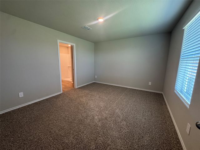 16608 Port Arthur, Justin, TX 76247