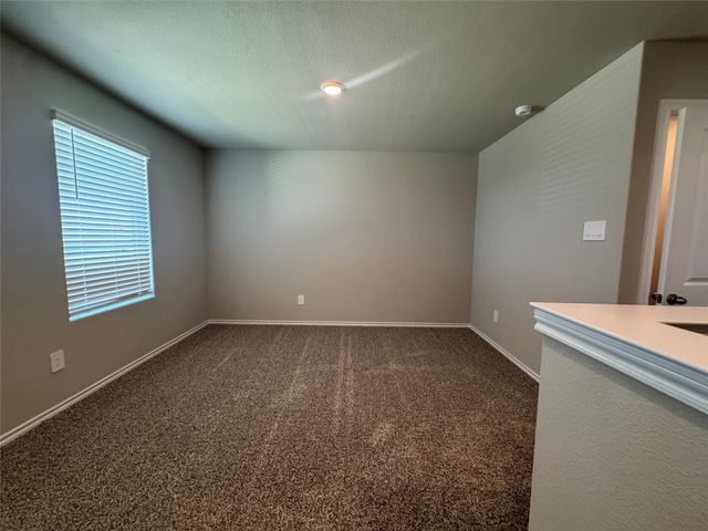16608 Port Arthur, Justin, TX 76247