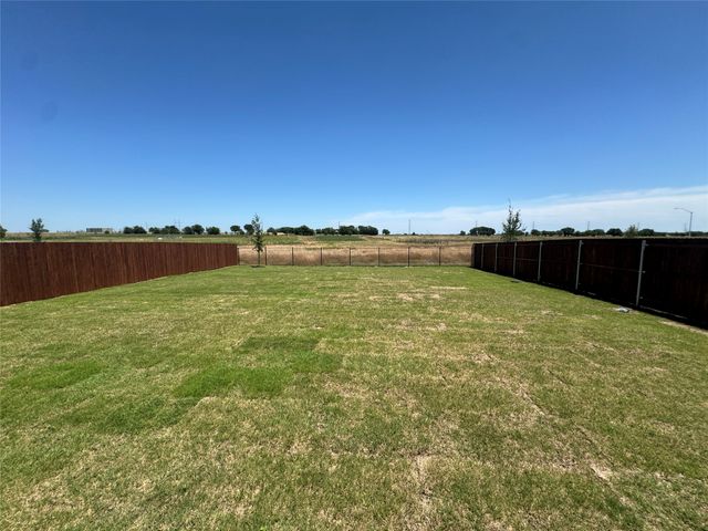 16608 Port Arthur, Justin, TX 76247