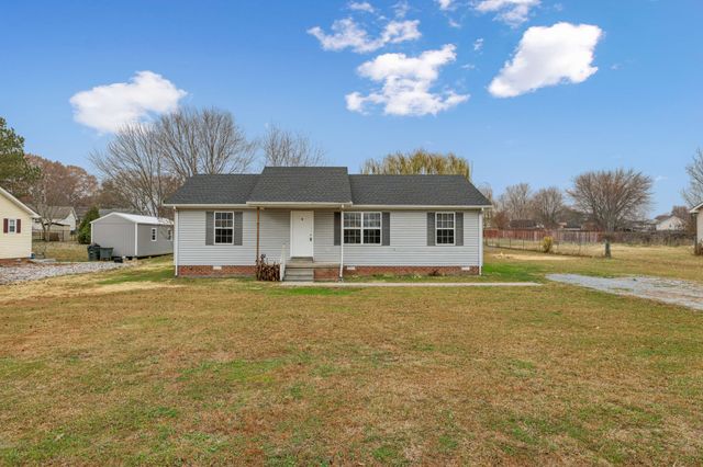 120 Kenwood Dr, Portland, TN 37148