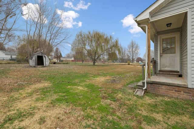 120 Kenwood Dr, Portland, TN 37148