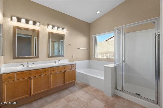 1310 E SHEENA Drive, Phoenix, AZ 85022