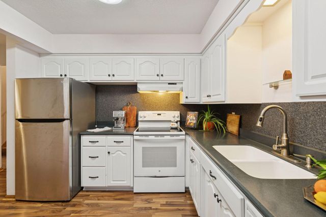 3511 37th Avenue NE, Saint Anthony, MN 55421