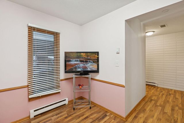 3511 37th Avenue NE, Saint Anthony, MN 55421