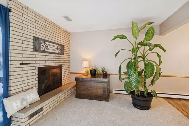 3511 37th Avenue NE, Saint Anthony, MN 55421