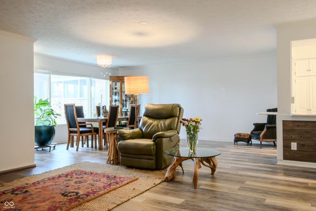 4982 Boardwalk Place, Indianapolis, IN 46220