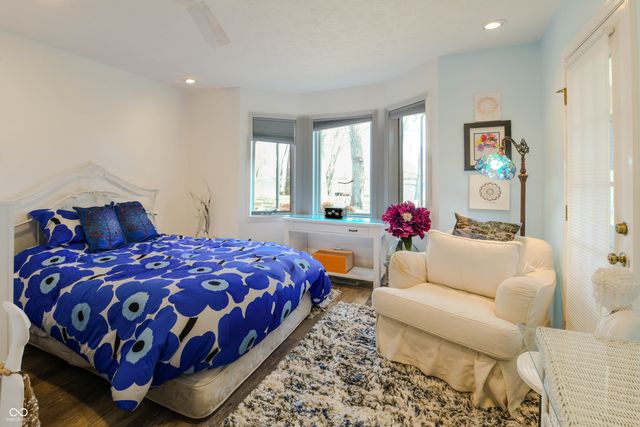 4982 Boardwalk Place, Indianapolis, IN 46220