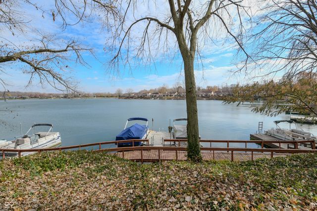 4982 Boardwalk Place, Indianapolis, IN 46220