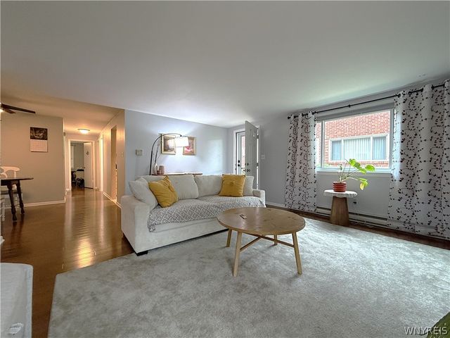 61 Park Club Lane D, Amherst, NY 14221