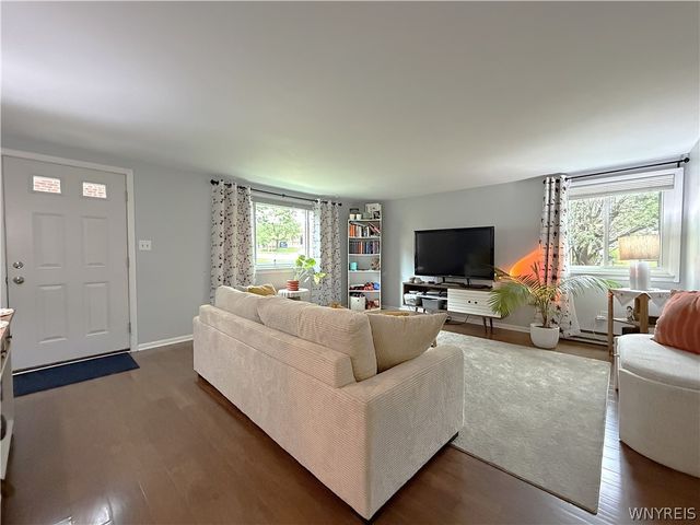 61 Park Club Lane D, Amherst, NY 14221