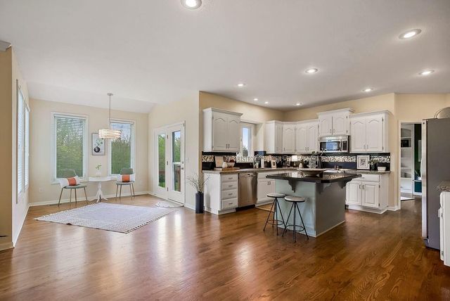 4316 Silverheel Street, Shawnee, KS 66226
