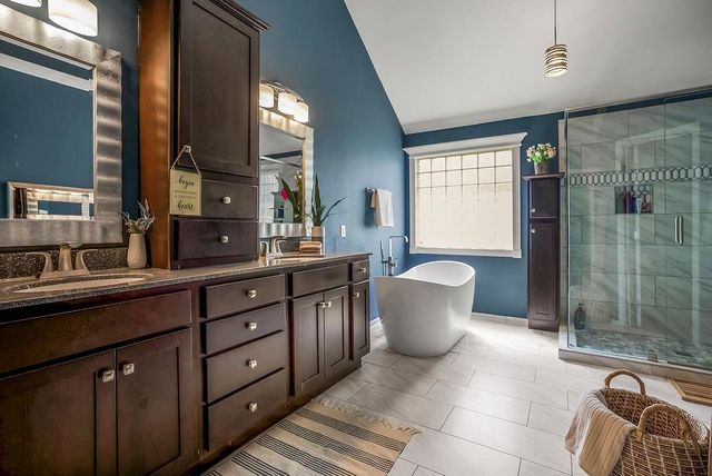 4316 Silverheel Street, Shawnee, KS 66226