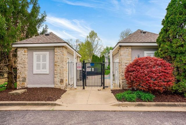 4316 Silverheel Street, Shawnee, KS 66226