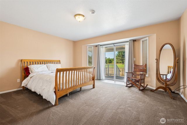 459 Octopus Avenue NE, Ocean Shores, WA 98569